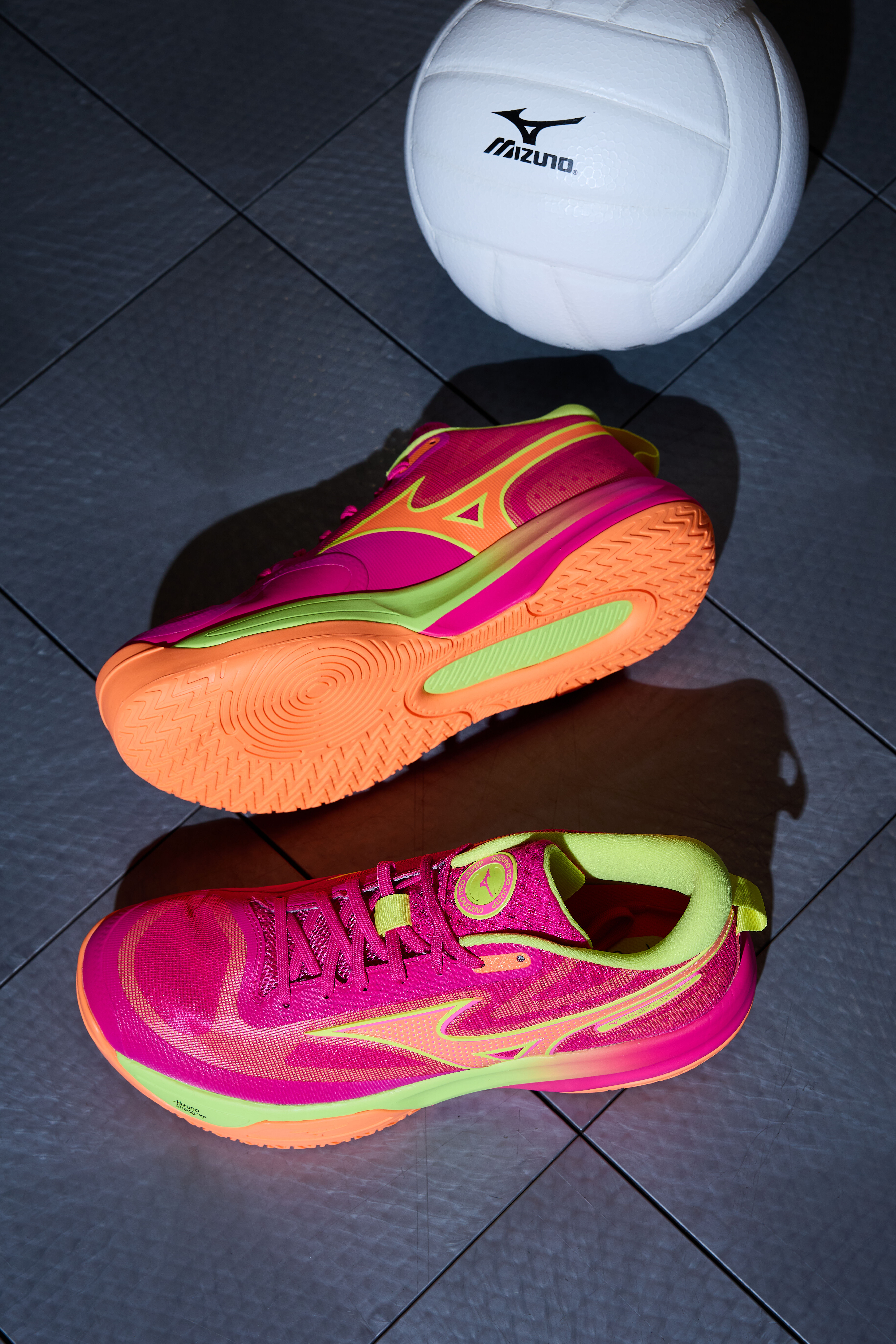 Mizuno Neo Jump Blazing Flair — Creative Burst 2026