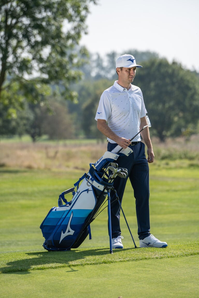 Golf clubs