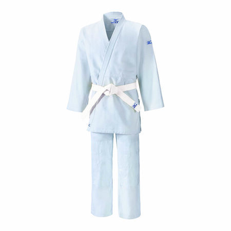 Kodomo 2 with belt