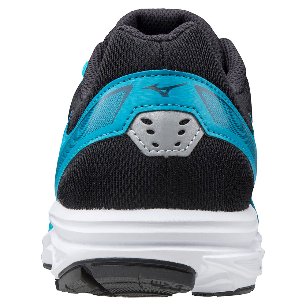 Mizuno Spark 5