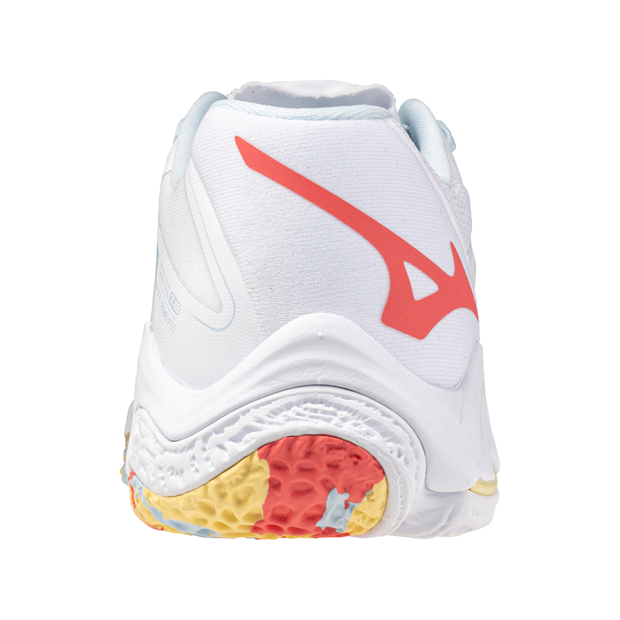Mizuno WAVE LIGHTNING Z8 White/Calypso Coral/Pale Banana