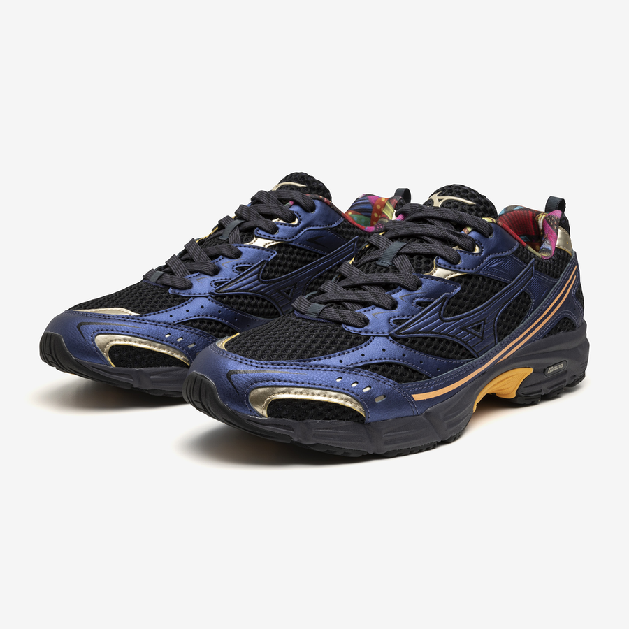 Mizuno MXR Black/black/cadmium orange