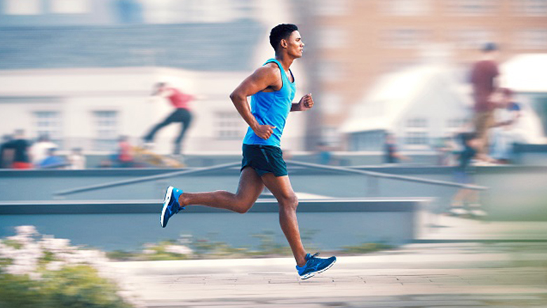 El running aporta grandes beneficios para nuestra salud, como ayudarte a perder peso 